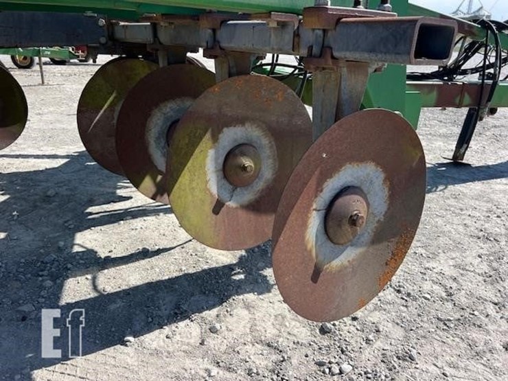 john-deere-2700-image-14