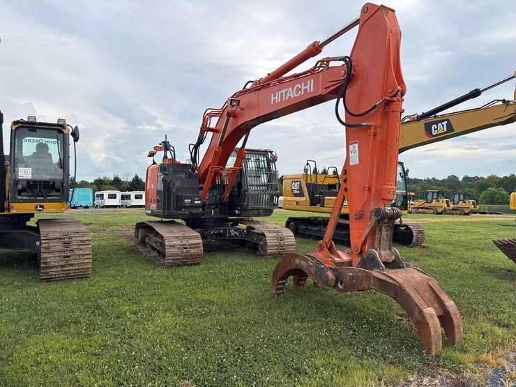 2017-hitachi-zx245us-lc-6-image-6
