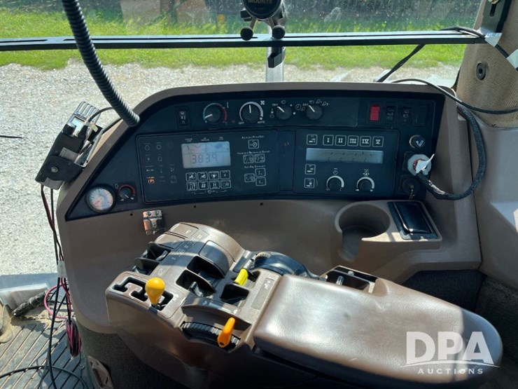 2004-john-deere-8520-image-63