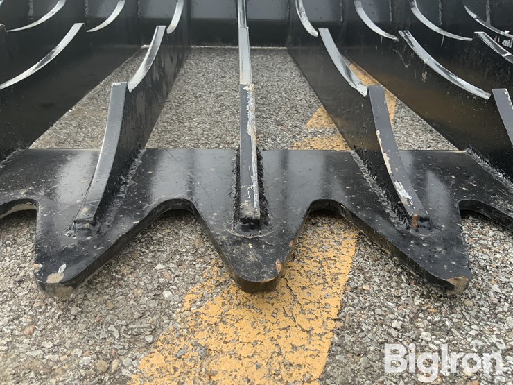 2025-kit-containers-qt-sb-l76-v3-76"-skid-steer-skeleton-bucket-image-14