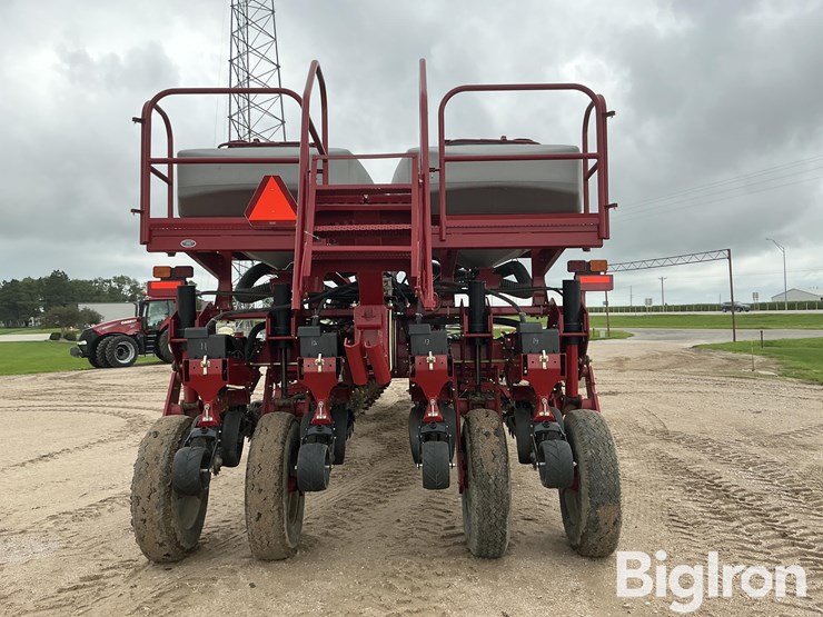 2012-case-ih-1250-image-6