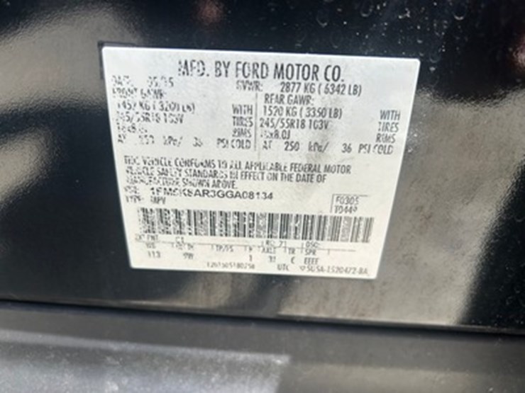 2016-ford-explorer-image-9