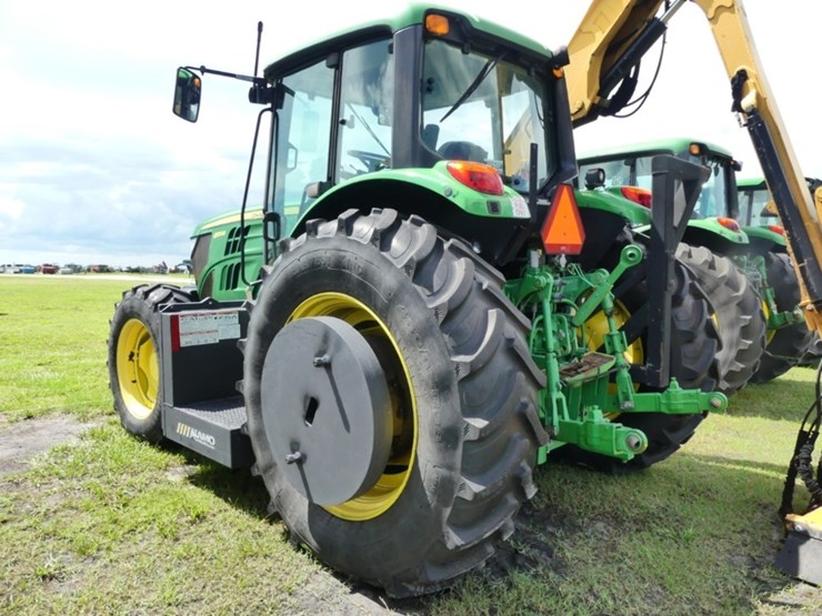 john-deere-6125m-image-4