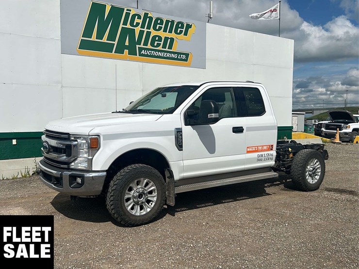 2021-ford-f350-image-1