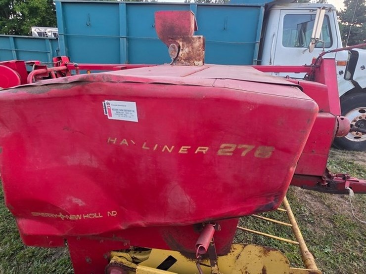 new-holland-276-image-22