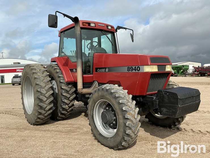 case-ih-8940-image-3