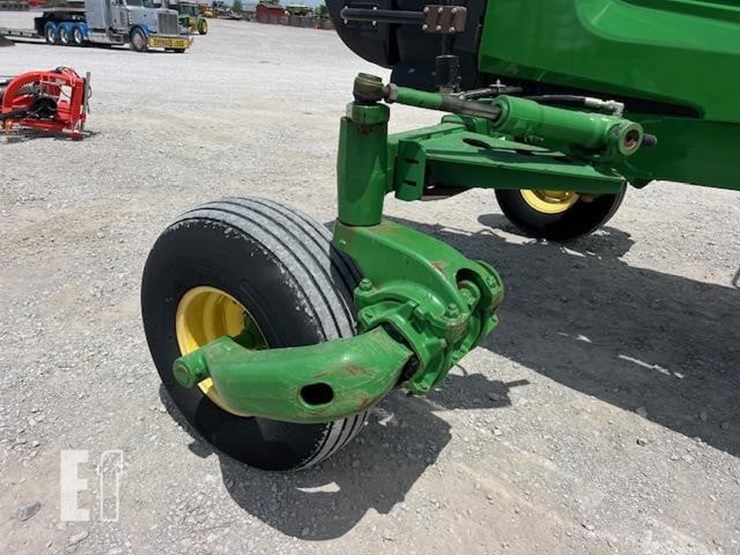 2011-john-deere-r450-image-30