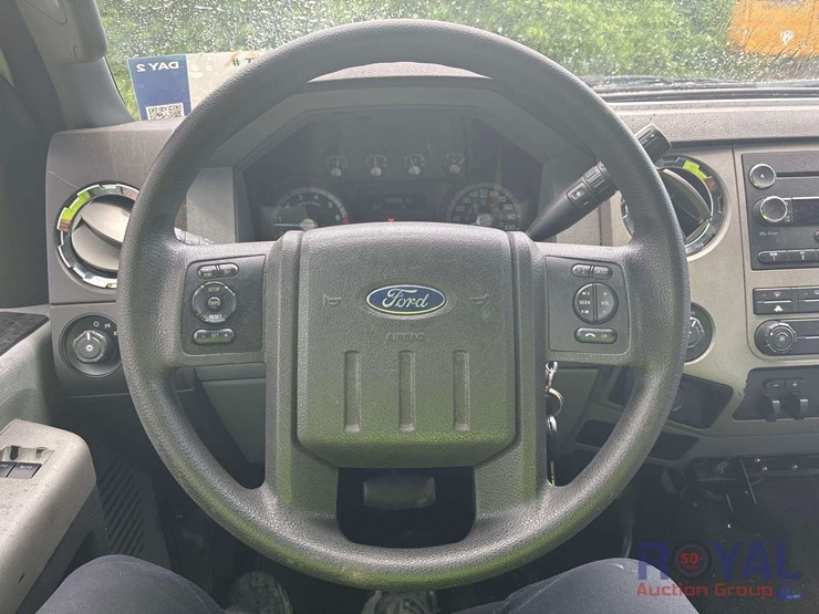 2013-ford-f250-image-13