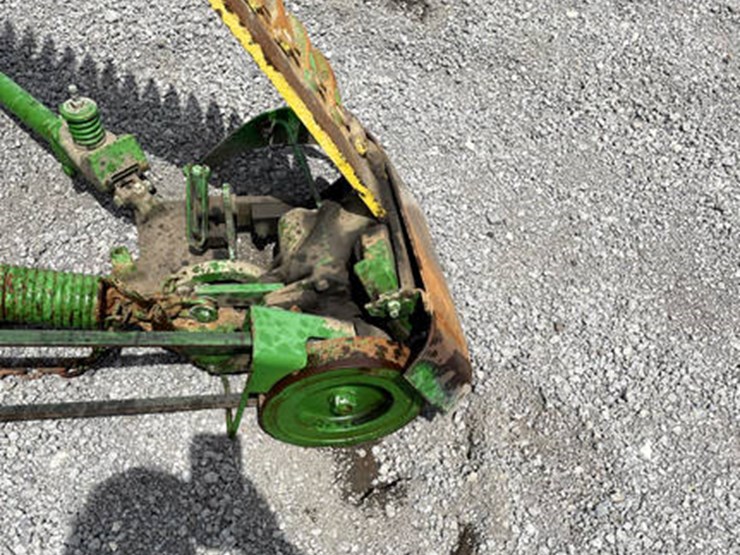 john-deere-350-image-5
