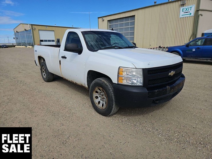 2008-chevrolet-silverado-1500-image-2