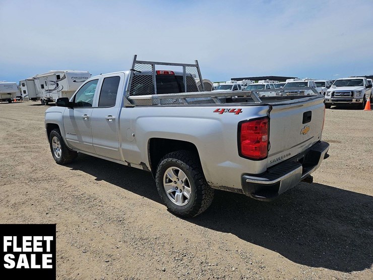 2018-chevrolet-silverado-1500-image-3