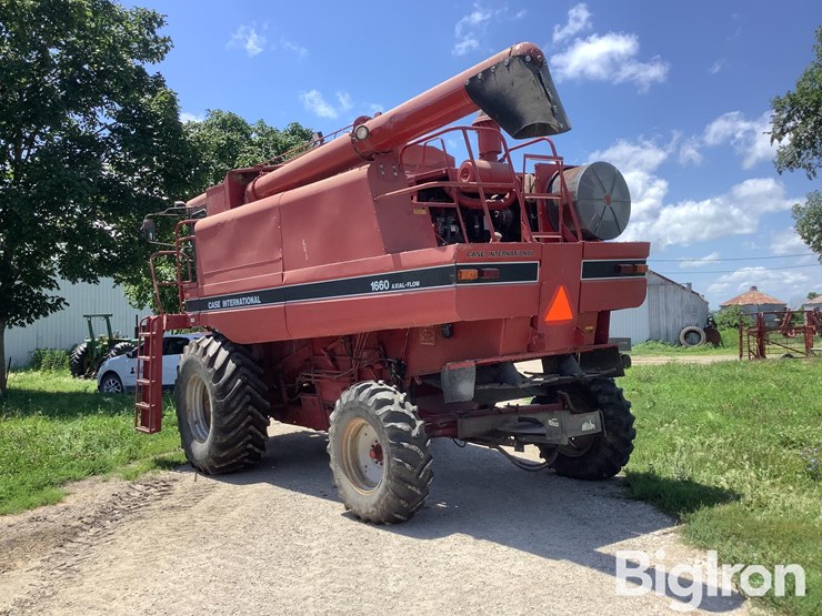 1990-case-ih-1660-image-7