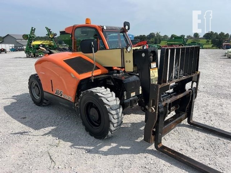 2018-jlg-g5-18a-image-10