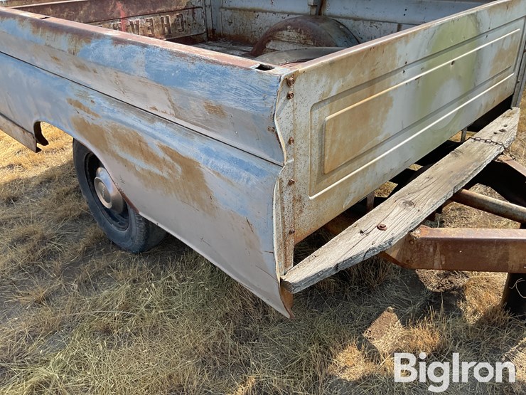 1960-chevrolet-trailer-image-15