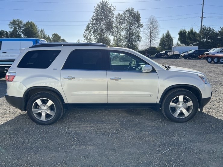 2009-gmc-acadia-slt-image-3