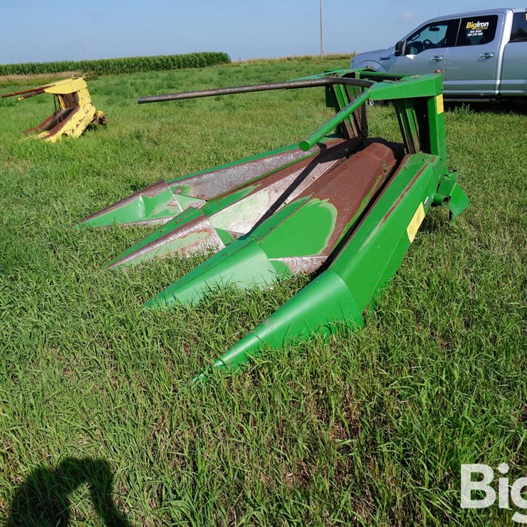 JOHN DEERE 3RN