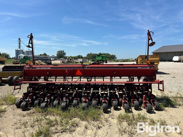 case-ih-5400-image-6