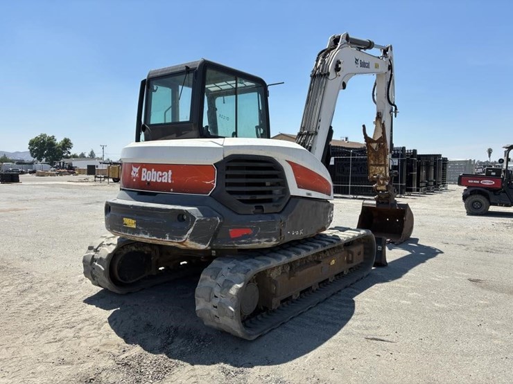 2019-bobcat-e85-image-3