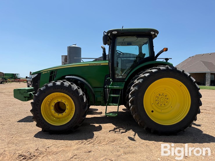 2013-john-deere-8310r-image-8