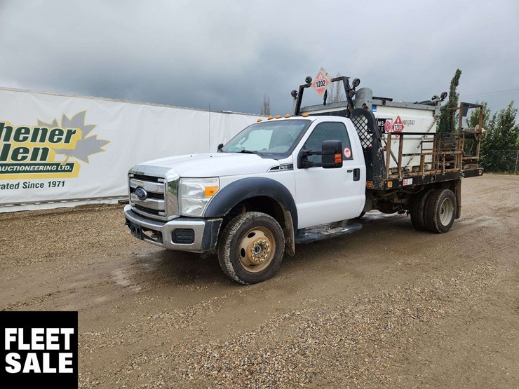 2016-ford-f550-image-1