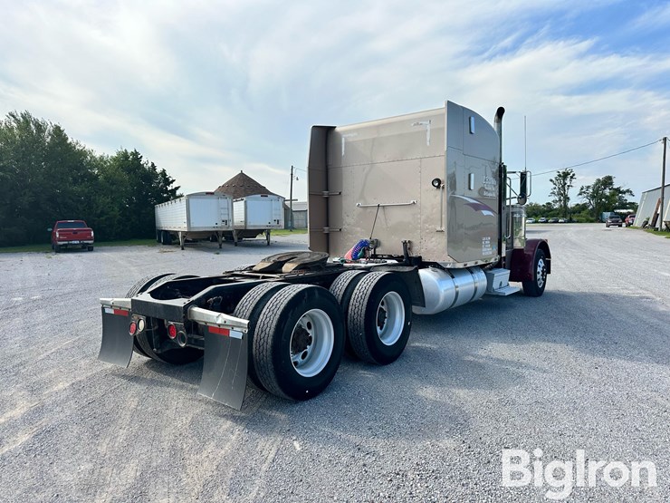 2005-peterbilt-379-image-5