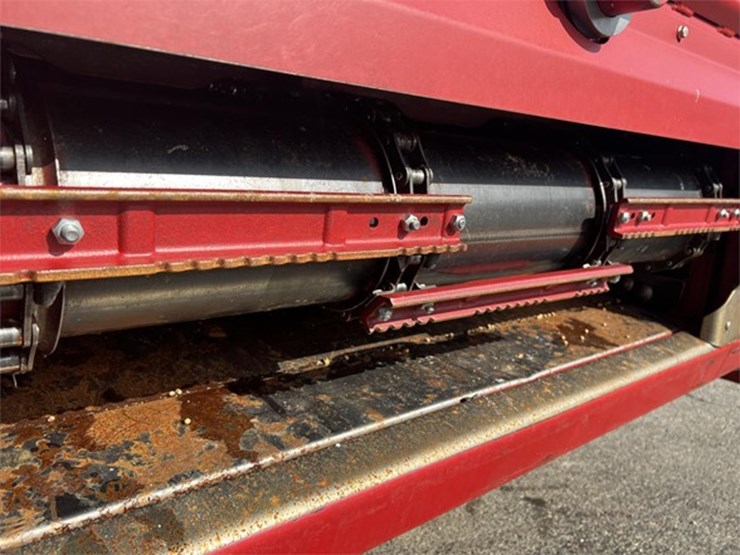 2022-case-ih-8250-image-11