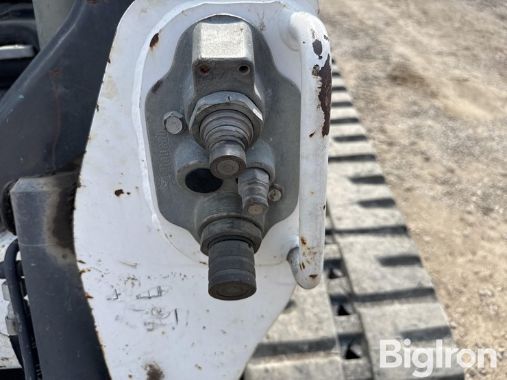2019-bobcat-t740-image-19