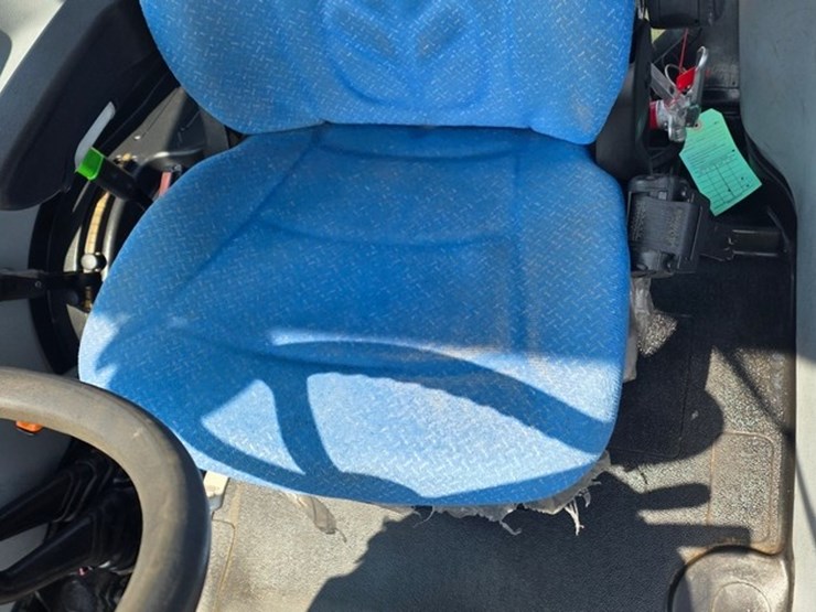 new-holland-t5060-image-55