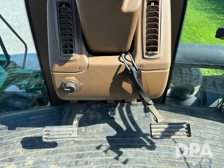 2010-john-deere-9530t-image-59