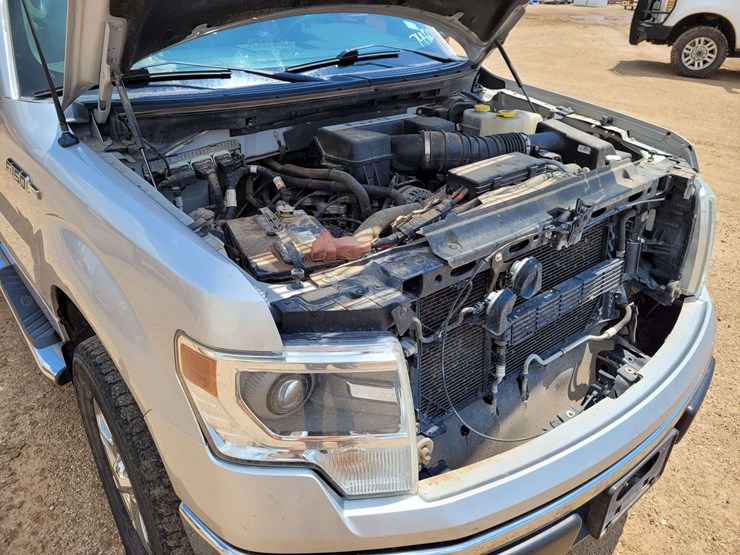 2014-ford-f150-xlt-image-15
