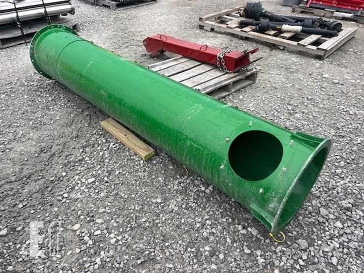 2020-john-deere-2020-image-1