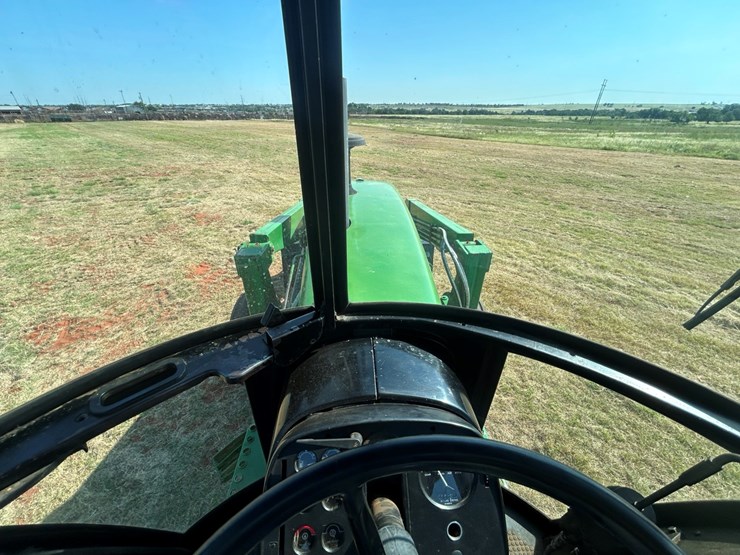 john-deere-4240-image-25