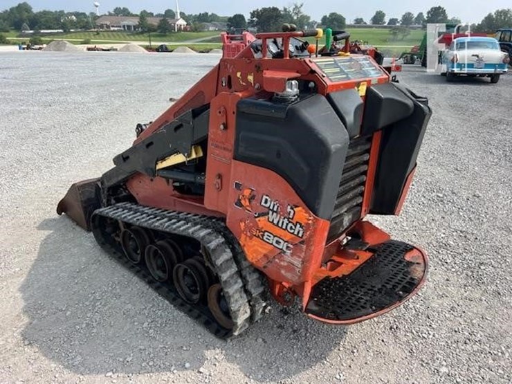 2019-ditch-witch-sk800-image-5