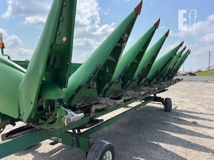 2009-john-deere-608c-image-28