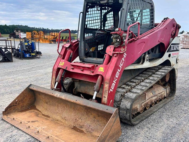 takeuchi-tl12v2-image-7