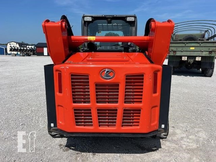 kubota-svl97-2-image-4