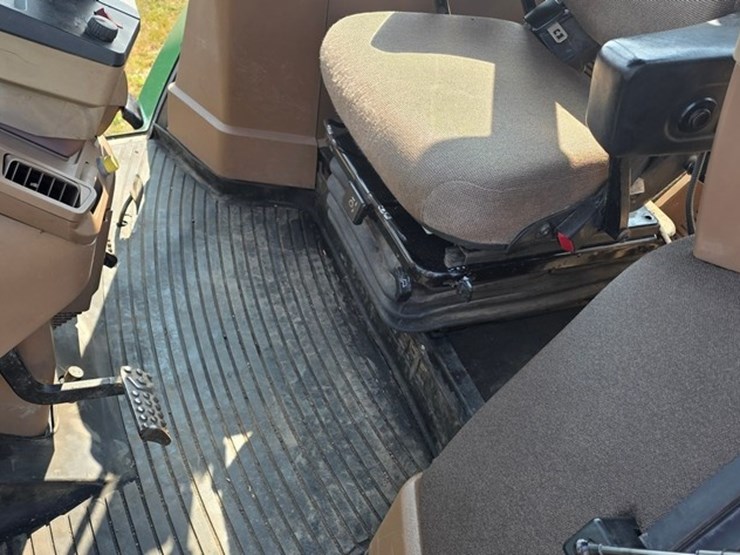 john-deere-7810-image-57