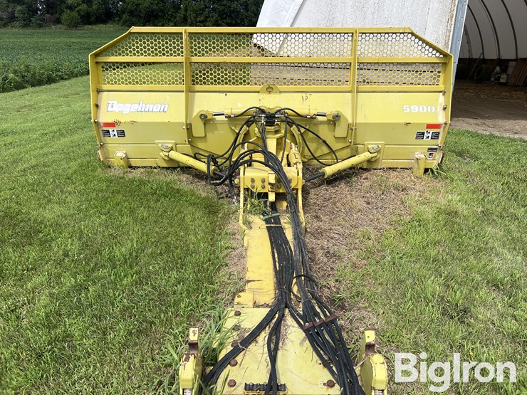 john-deere-8220-image-2