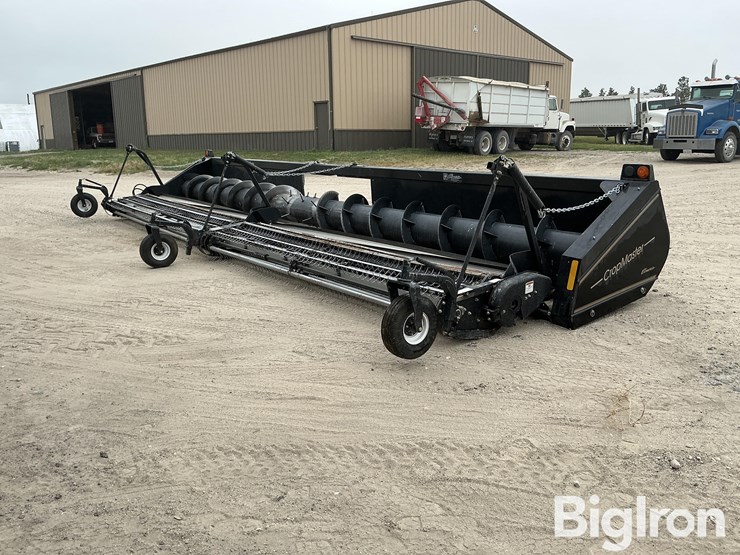 2010-elmers-cropmaster-30-image-1