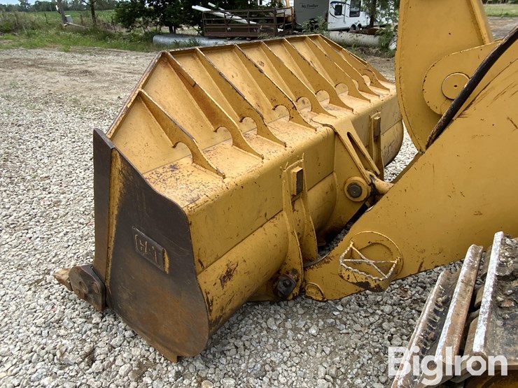 2007-caterpillar-953d-image-14