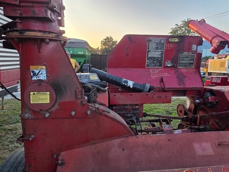 new-holland-900-image-12