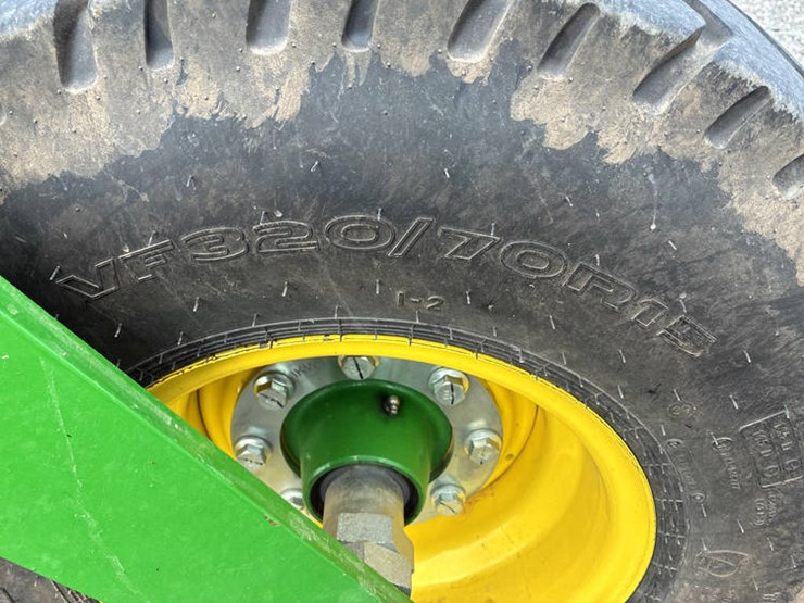2023-john-deere-2510h-image-49