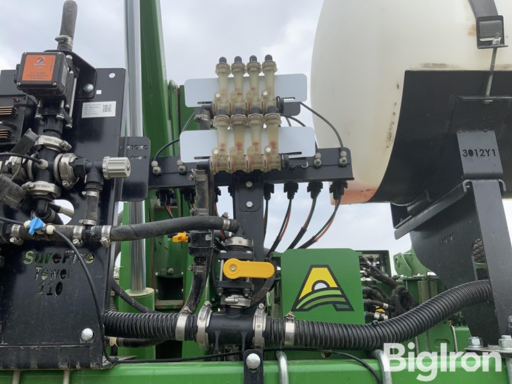 2021-john-deere-1745-image-20