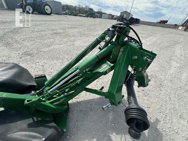 2017-john-deere-r280-image-10