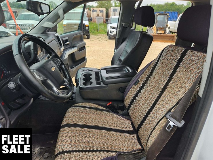 2015-chevrolet-silverado-2500hd-image-9
