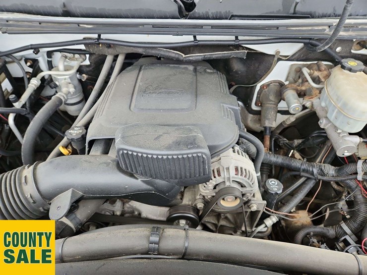 2014-chevrolet-silverado-2500hd-lt-image-22