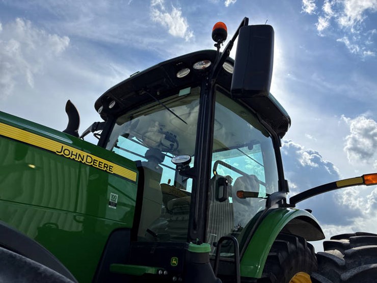 2018-john-deere-8370r-image-39