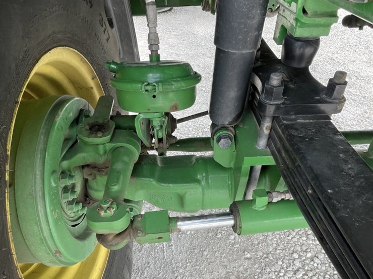 2021-john-deere-f4365-image-21