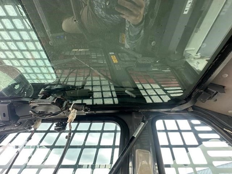 takeuchi-tl12-image-26