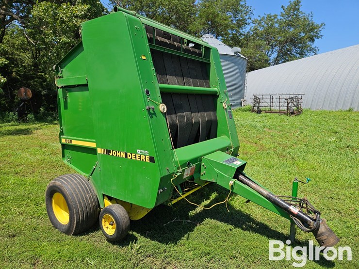 john-deere-535-image-1